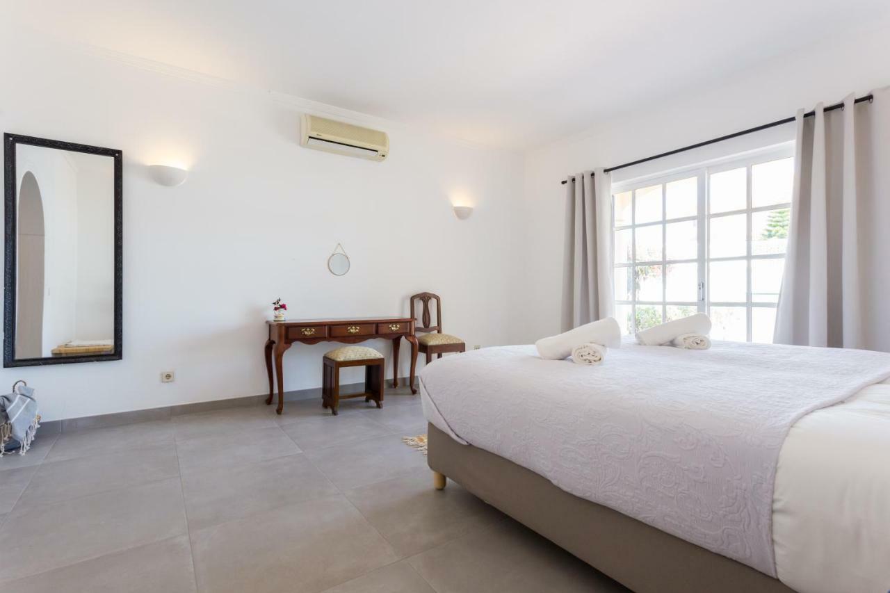 Villa Quinta Da Liberdade Luz Habitación foto